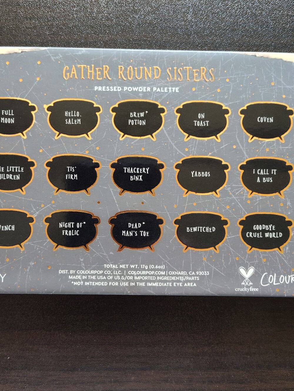 Hocus Pocus Gather Round Sisters eyeshadow pressed powder palette Disney collab - Picture 5 of 9